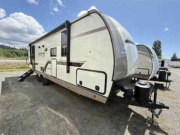 Thumbnail of RV