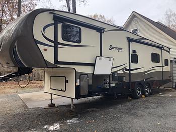 Thumbnail of RV