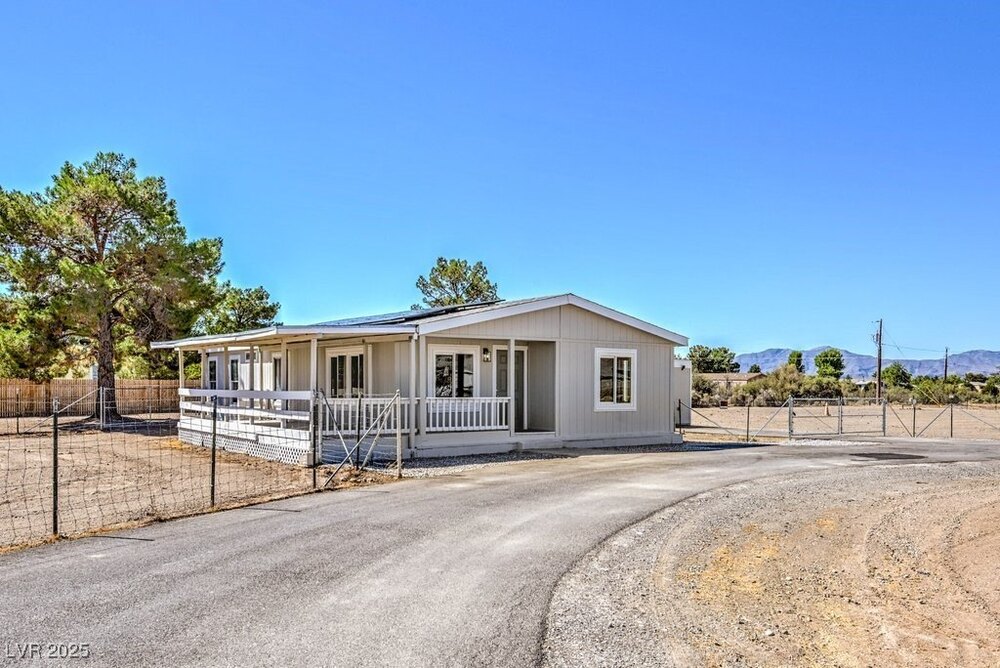 Photo of Mobile Home