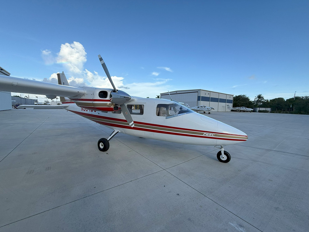 Partenavia N564BC_1.jpg