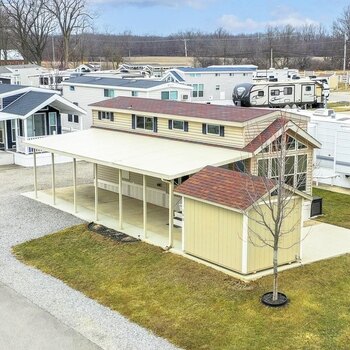 Thumbnail of mobile home