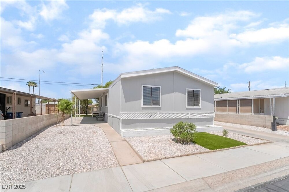 Photo of Mobile Home