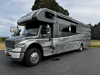 Thumbnail of RV
