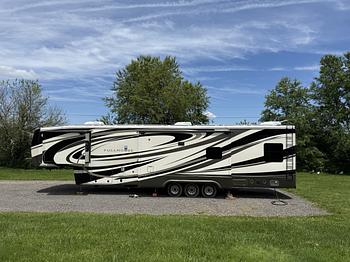 Thumbnail of RV