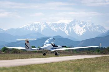 Thumbnail of aircraft