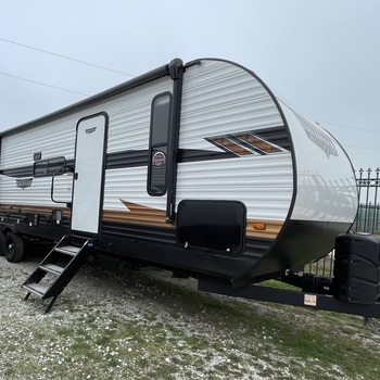 Thumbnail of RV