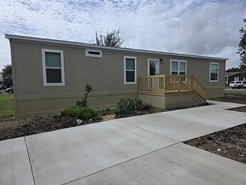Thumbnail of mobile home