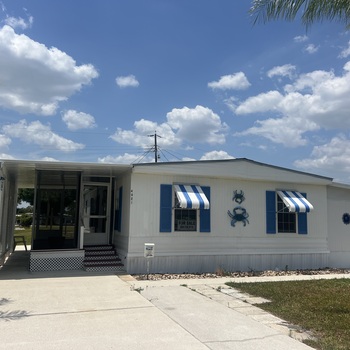 Thumbnail of mobile home