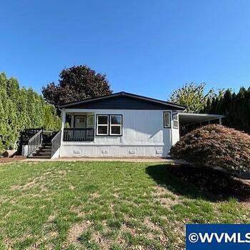 Thumbnail of mobile home