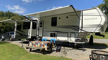 Thumbnail of RV