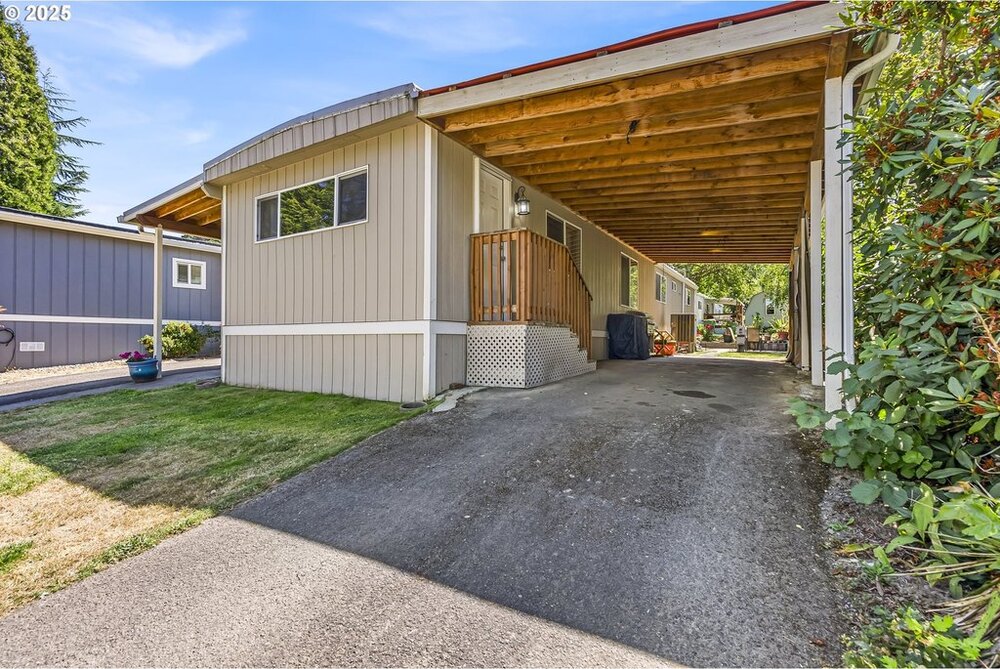 Photo of Mobile Home
