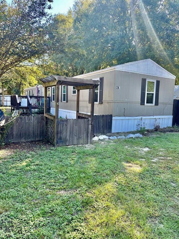 Photo of Mobile Home