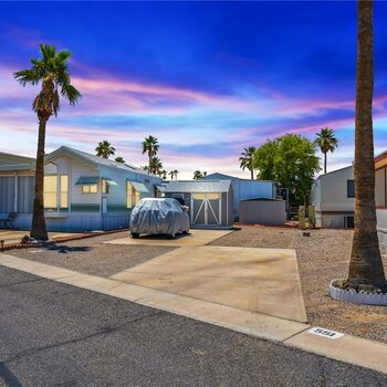Thumbnail of mobile home lot