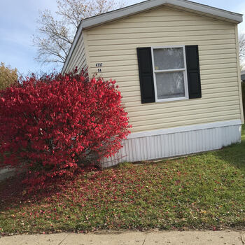 Thumbnail of mobile home