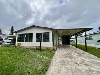 Thumbnail of mobile home