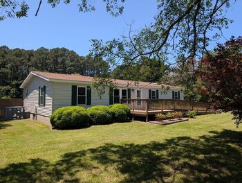 Thumbnail of mobile home