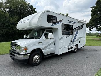 Thumbnail of RV