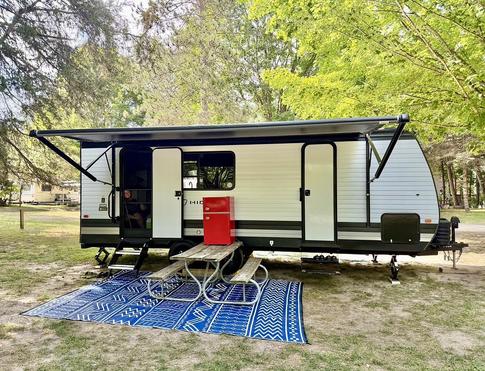 Photo of Rv