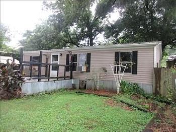 Thumbnail of mobile home