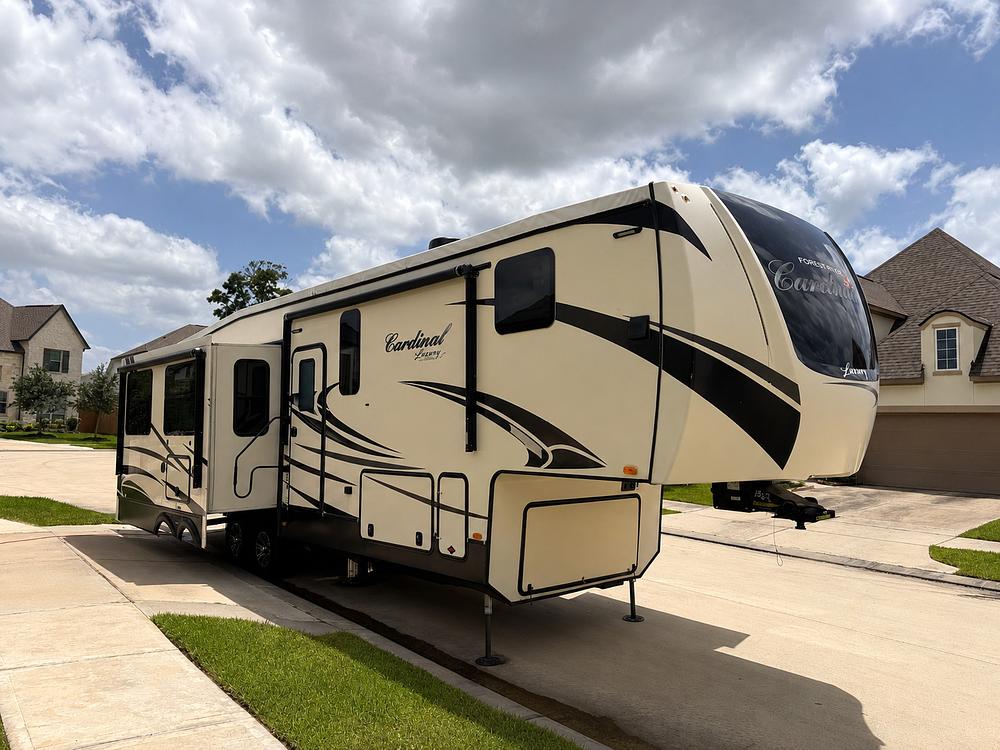 Photo of Rv