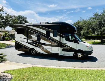 Thumbnail of RV