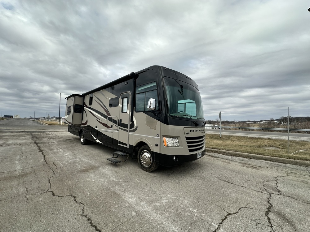 Photo of Rv