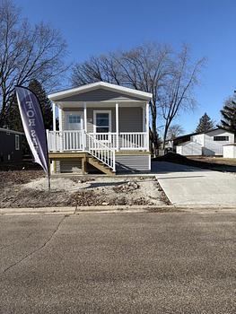 Thumbnail of mobile home