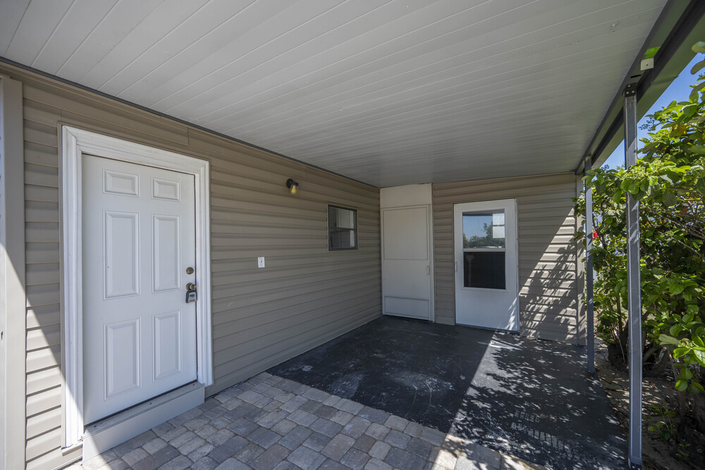 Strawberry Ridge Village