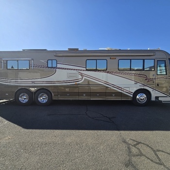 Thumbnail of RV