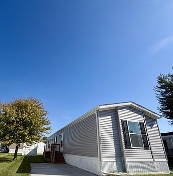 Thumbnail of mobile home
