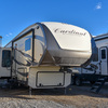 RV for Sale: 2017 CARDINAL 3250RL