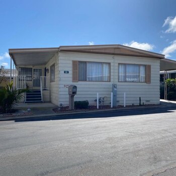 Thumbnail of mobile home