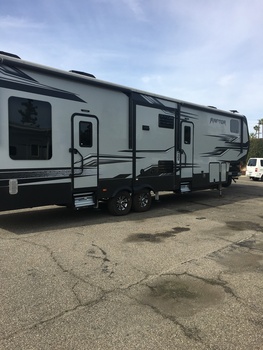 Thumbnail of RV