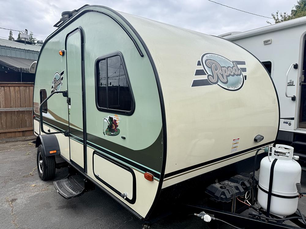 Photo of Rv