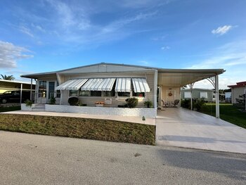 Thumbnail of mobile home