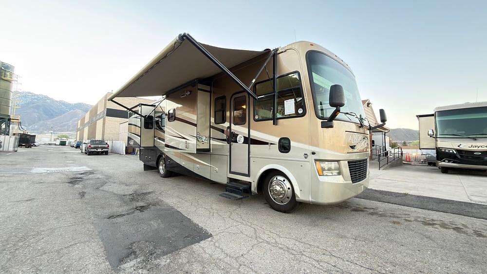 Photo of Rv