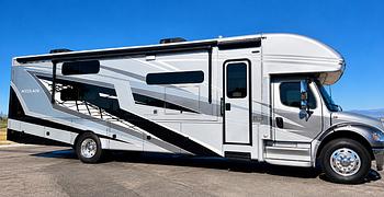 Thumbnail of RV