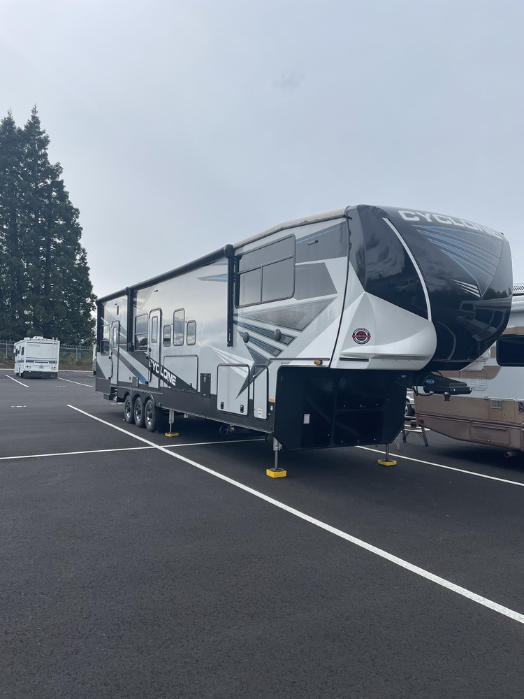 Photo of Rv