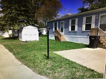 Thumbnail of mobile home