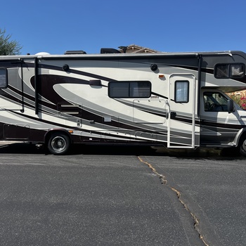 Thumbnail of RV