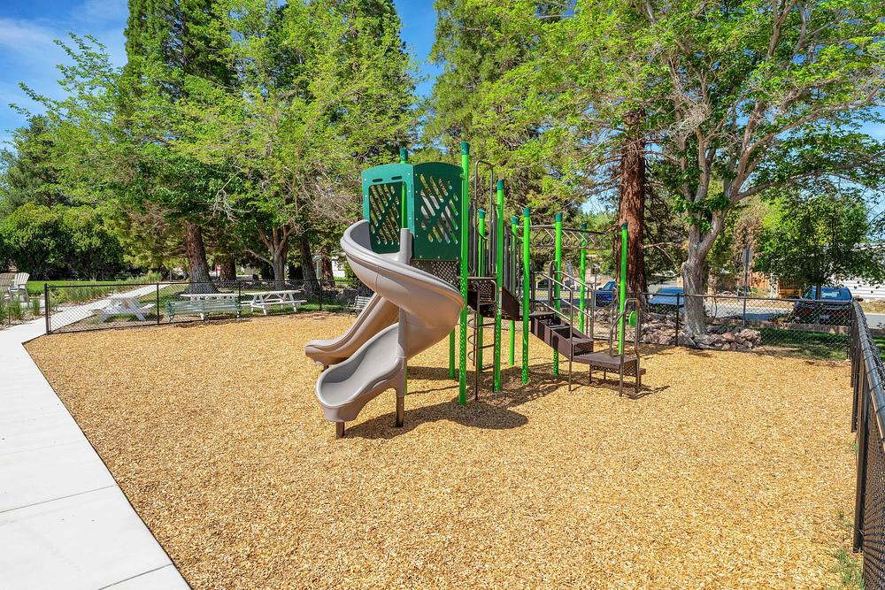 07 4465 Boca Way Reno NV 89502 USA Exterior A7403895