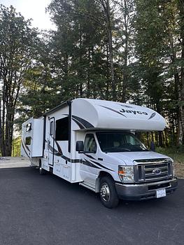 Thumbnail of RV