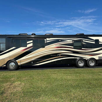 Thumbnail of RV