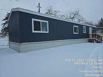 Thumbnail of mobile home