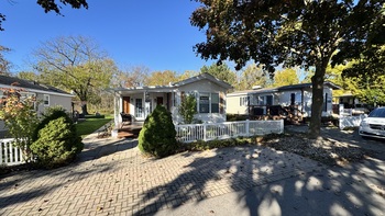 Thumbnail of mobile home