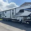 RV for Sale: 2022 FUZION 428