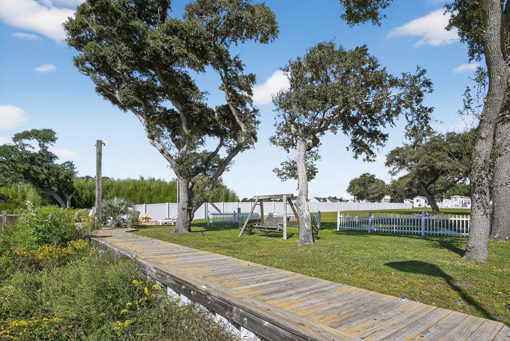 08 1204 Cedar Point Blvd Cedar Point NC 28584 USA Exterior 008 1204 CEDARPOINTBLVD CEDARPOINT NC IMAGE107