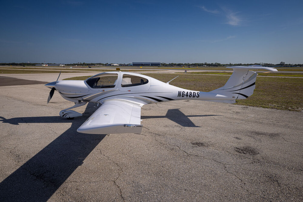 N648DS-2.jpg