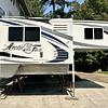 RV for Sale: 2017 ARCTIC FOX TRUCK CAMPER 990