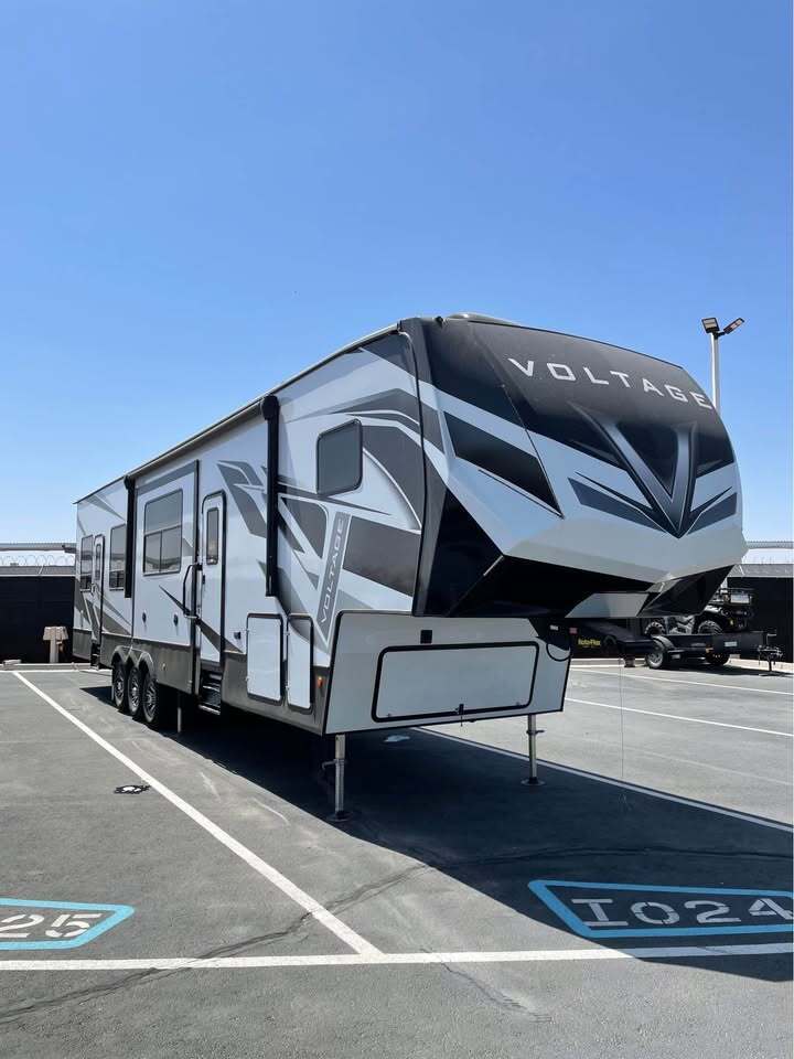 Photo of Rv
